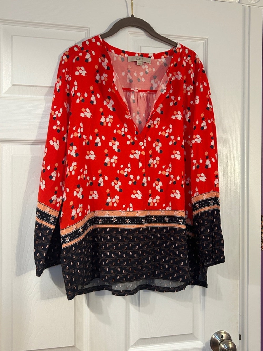 LOFT Large Petite Red Floral Border-Print V-Neck Long Sleeve Blouse